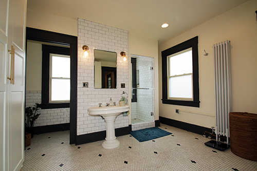 2nd Floor Master Bath 1.jpg